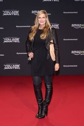 Verena Wriedt - Premiere der 6teiligen Amazon Serie YOU ARE WANTED in Berlin am 15.03.2017. Premiere YOU ARE WANTED