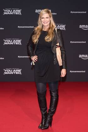 Verena Wriedt - Premiere der 6teiligen Amazon Serie YOU ARE WANTED in Berlin am 15.03.2017. Premiere YOU ARE WANTED