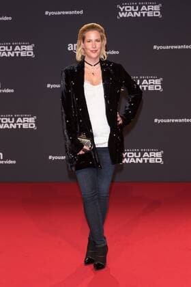 Anika Decker - Premiere der 6teiligen Amazon Serie YOU ARE WANTED in Berlin am 15.03.2017. Premiere YOU ARE WANTED