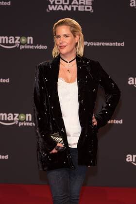 Anika Decker - Premiere der 6teiligen Amazon Serie YOU ARE WANTED in Berlin am 15.03.2017. Premiere YOU ARE WANTED