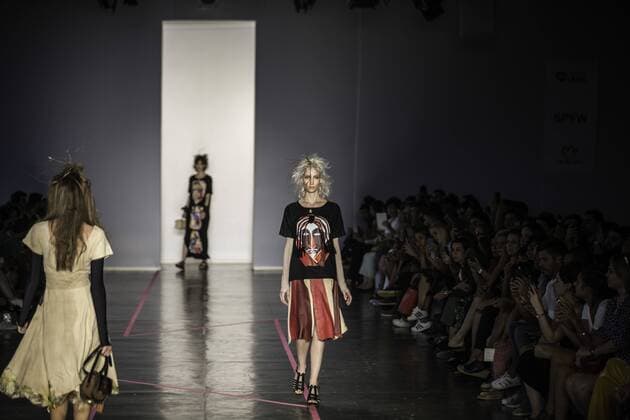 Sao Paulo Fashion Week - Isabela Capeto SÃO PAULO, SP - 15.03.2017: SPFW N43 - Parade of Isabela Capet brand during the 43 edition of São Paulo Fashion Week held at Bienal do Ibirapuera Park in Sao Paulo, SP. x1286748x  BrunoxRocha
