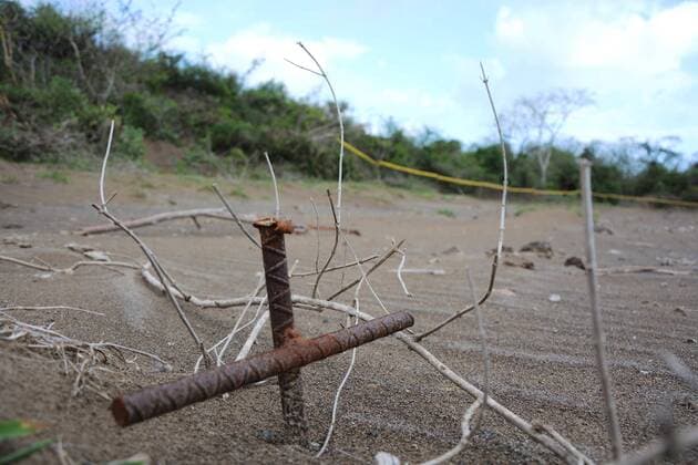 Mexiko: Massengrab entdeckt March 16, 2017 - Mexico - EUM20170316NAC07.JPG.VERACRUZ, Ver. SecuritySeguridad-Veracruz.- Aspectos del predio de Colinas Santa Fe, en el cual se han encontrado los restos de mas de 200 personas y varias fosas clandestinas, 16 de marzo de 2017. Foto: Agencia EL UNIVERSALJMA. Mexico  - ZUMAu78_ 20170316_zaf_u78_019 Copyright: xElxUniversalx