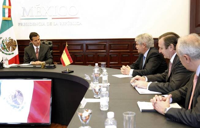 Mexico s President Enrique Pena Nieto (3R) and Spain s Foreign Minister Alfonso Dastis (L) meet at the official residence Los Pinos in Mexico City, Mexico, 16 March 2017. Dastis arrived in Mexico for an official visit after having to delay his depature fom Peru, where he spent the first part of his Latin American tour. DASTIS MEETS MEXICO S PRESIDENT ENRIQUE PENA NIETO !ACHTUNG: NUR REDAKTIONELLE NUTZUNG!  Copyright: xJorgexNúnezx MEX005 20170316-636253040377158326