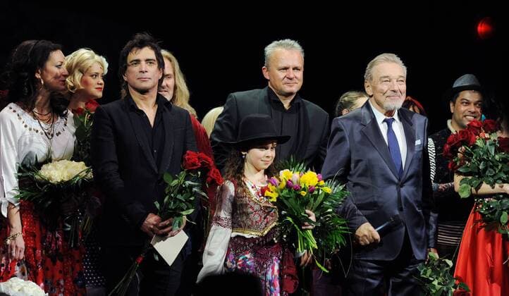 Czech singer Karel Gott, second from right, attends the premiere of musical The Time of Roses , based on famous songs from his repertoire, in Karlin Theatre in Prague, Czech Republic, on Thursday, March 16, 2017. Gott himself will not play in the musical, but he works as its supervisor. On the photo first row from left: actor Adela Gondikova, singer Sagvan Tofi, producer Egon Kulhanek and Karel Gott. (CTKxPhoto VeronikaxSimkova) CTKPhotoF201703170000201