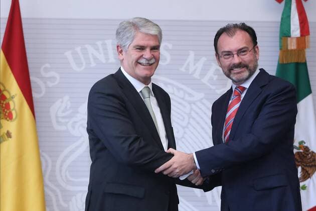 March 17, 2017 - Mexico - EUM20170317NAC18.JPG .CIUDAD DE MEXICO Nation Nacion-Mexico-Espana.- Alfonso Dastis, Ministro de Asuntos Exteriores y de Cooperacion del Reino de Espana, y el secretario de Relaciones Exteriores, Luis Videgaray Caso, durante una conferencia con motivo de la visita del funcionario espanol a Mexico, el viernes 17 de marzo de 2017. Foto: Agencia EL UNIVERSAL EVZ. Mexico  - ZUMAu78_ 20170317_zaf_u78_062 Copyright: xBerenicexFregosox