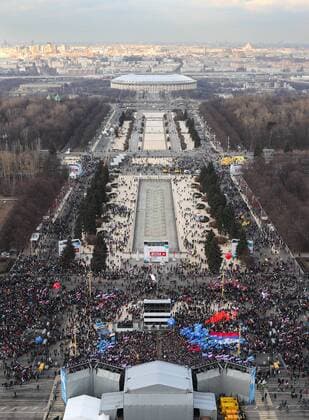 MOSCOW, RUSSIA - MARCH 18, 2017: An aerial view of people gathering for a concert marking the 3rd anniversary of Crimea s reunification with Russia, by the Moscow State University main building. Stanislav Krasilnikov TASS  TS044BED