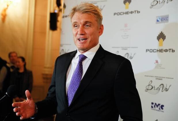 MOSCOW, RUSSIA - MARCH 18, 2017: Swedish-born Hollywood actor Dolph Lundgren poses for a photo ahead of a ceremony to present BraVo international music awards at the Bolshoi Theatre. Mikhail Japaridze TASS  TS044BF5