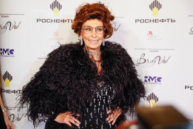 MOSCOW, RUSSIA - MARCH 18, 2017: Italian actress Sophia Loren seen ahead of a ceremony to present BraVo international music awards at the Bolshoi Theatre. Mikhail Japaridze TASS  TS044C22