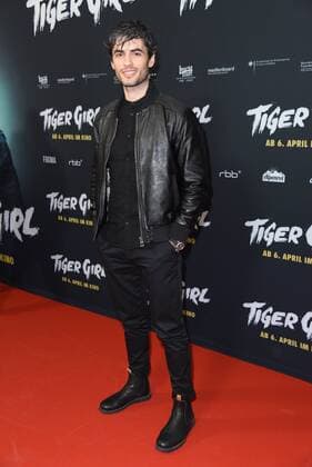 Nik Xhelilaj bei der Berliner Premiere von Tiger Girl im Zoo Palast in Berlin am 20.03.2017