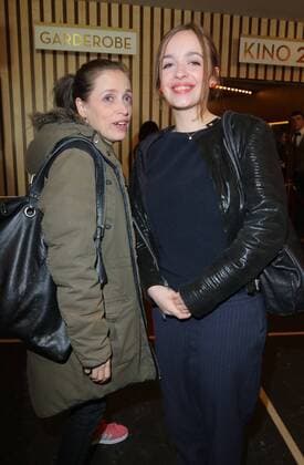 Anna Thalbach und Tochter Nellie bei der Filmpremiere - Tiger Girl - im Kino Zoo Palast, Berlin Copyright imago stock&people GmbH Tinkeres Datum: 20.03.2017 Film Tiger Girl