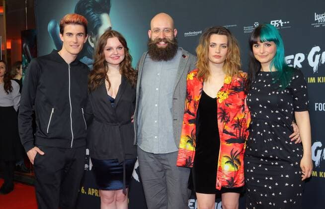 Themen der Woche Produzent Golo Schultz, Maria - Victoria Dragus, Regisseur Jakob Lass, Ella Rumpf und Produzentin Ines Schiller bei der Filmpremiere - Tiger Girl - im Kino Zoo Palast, Berlin Copyright imago stock&people GmbH Tinkeres Datum: 20.03.2017 Film Tiger Girl