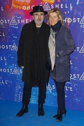 Philippe Harel et sa compagne Sylvie Bourgeois CELEBRITES : Avant Premiere de Ghost in the Shell - Paris - 21 03 2017 GwendolineLeGoff Panoramic 