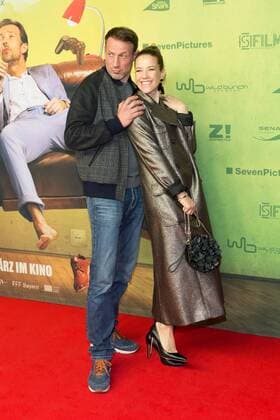 Wotan Wilke Moehring und Alexandra Neldel - Berlin Premiere des Kinofilms LOMMBOCK in Berlin am 23.03.2017. Berlin Premiere LOMMBOCK