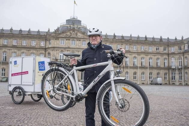 Landespressekonferenz mit Winfried Hermann Im Rahmen einer Landespressekonferenz informiert Verkehrsminister Winfried Hermann über die Radverkehrspolitik 2017 in Baden-Württemberg. Aufnahmen im Vorfeld der Pressekonferenz im Ehrenhof des Neuen Schlosses., Stuttgart Copyright: 7aktuell.de