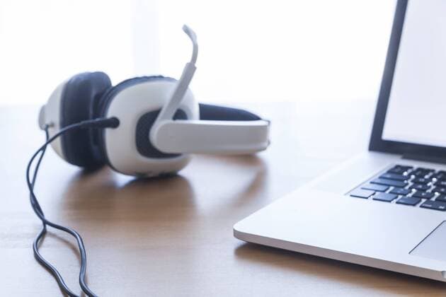 Headset and laptop property released  TCF05317