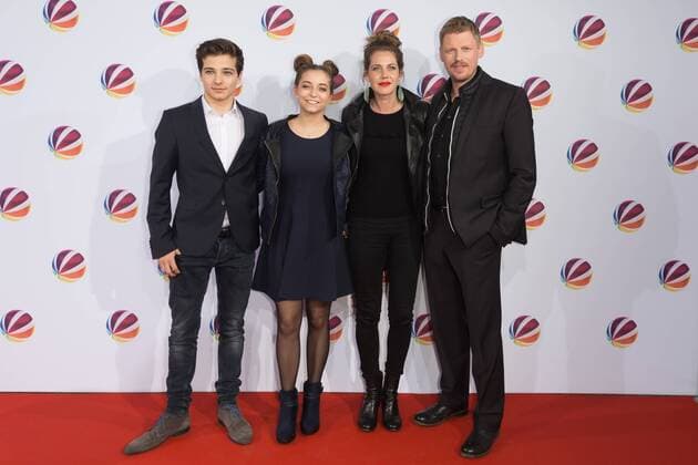 Bilder des Tages Niklas Nißl , Aleen Jana Koetter, Felicitas Woll und Martin Gruber - SAT.1 Premiere Nackt. Das Netz vergisst nie in die Astor Film Lounge in Berlin am 27.03.2017. SAT.1 Premiere NACKT. Das Netz vergisst nie