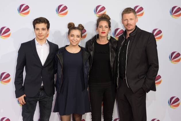 Niklas Nißl , Aleen Jana Koetter, Felicitas Woll und Martin Gruber - SAT.1 Premiere Nackt. Das Netz vergisst nie in die Astor Film Lounge in Berlin am 27.03.2017. SAT.1 Premiere NACKT. Das Netz vergisst nie