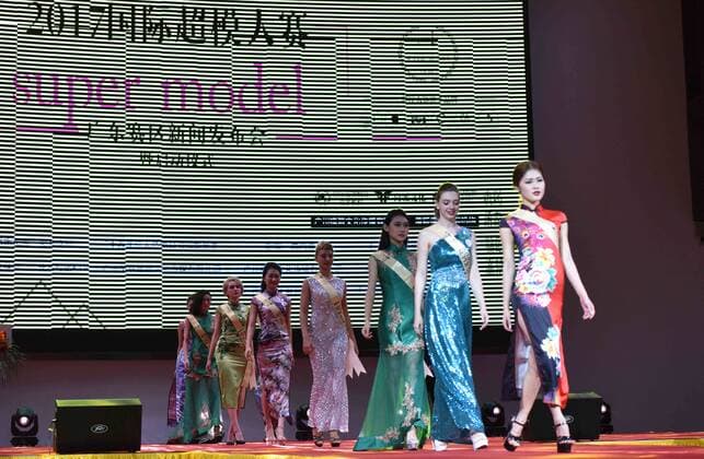 March 28, 2017 - Guangzhou, Guangzhou, China - Guangzhou, CHINA-March 28 2017: (EDITORIAL USE ONLY. CHINA OUT)..The press conference of International Super Model Contest 2017 is held in Guangzhou, south China s Guangdong Province, March 28th, 2017. Guangzhou China  - ZUMAs145 20170328_zaa_s145_197 Copyright: xOuxJinweix