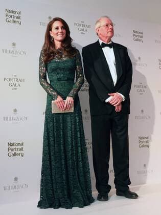 216597 Papixs Starface 2017-03-28 Londres Royaume Uni La duchesse de Cambridge assiste à un vernissage au National Portrait Gallery. PAP03171655 Britain s Catherine, Duchess of Cambridge views work by artist Gillian Wearing at the 2017 Portrait Gala at the National Portrait Gallery in London, Britain March 28, 2017 Duchesse Catherine Kate de Cambridge Middleton (Angleterre)  Copyright: xPapixsx xStarfacex STAR_216597_015