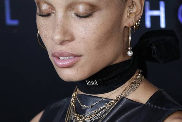 Adwoa Aboah arrives on the red carpet at the Ghost In The Shell New York premiere at AMC Lincoln Square Theater on March 29, 2017 in New York City.  NYP20170329130 JOHNxANGELILLO