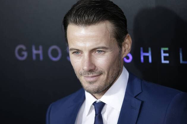 Alex Lundqvist arrives on the red carpet at the Ghost In The Shell New York premiere at AMC Lincoln Square Theater on March 29, 2017 in New York City.  NYP20170329131 JOHNxANGELILLO