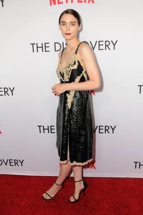 March 29, 2017 - Los Angeles, CA, United States - 29 March 2017 - Los Angeles, California - Rooney Mara. Premiere Of Netflix s The Discovery held at The Vista Theater in Los Angeles. Photo Credit: AdMedia Los Angeles United States - ZUMAa123 20170329_zaa_a123_117 Copyright: xBirdiexThompsonx
