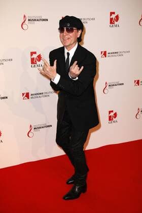 Klaus Meine bei der Verleihung Deutscher Musikautorenpreis am 30.03.2017 in Berlin Deutscher Musikautorenpreis 2017 Berlin 