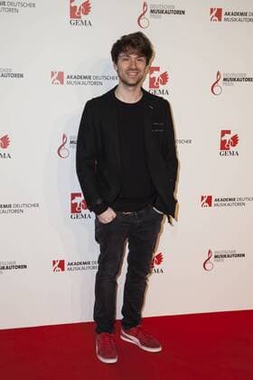 Marcel Brell auf bei der Preisverleihung des Deutschen Musikautorenpreises am 30.03.2017 Marcel Brell auf bei der Preisverleihung des Deutschen Musikautorenpreises am 30.03.2017
