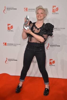 Komposition Rock Pop, Wallis Bird Deutscher Musikautorenpreis im Hotel Ritz-Carlton in Berlin, am 30.03.2017