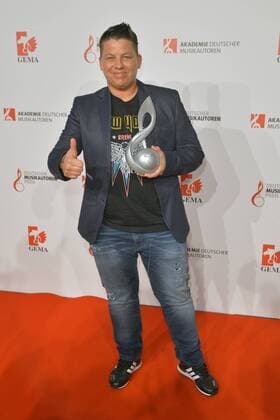 Erfolgreichstes Werk 2016, Die immer lacht, Kerstin Ott Deutscher Musikautorenpreis im Hotel Ritz-Carlton in Berlin, am 30.03.2017