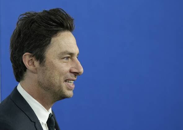 Zach Braff arrives on the red carpet at the Going in Style World Premiere at SVA Theatre on March 30, 2017 in New York City.  NYP20170330139 JOHNxANGELILLO