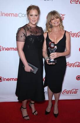 March 30, 2017 - Las Vegas, NV, United States - 30 March 2017 - Las Vegas, NV - Amy Schumer, Goldie Hawn. 2017 CinemaCon Big Screen Achievement Awards at Caesar s Palace. Photo Credit: MJT AdMedia Las Vegas United States - ZUMAa123 20170330_zaa_a123_042 Copyright: xMjt Admediax