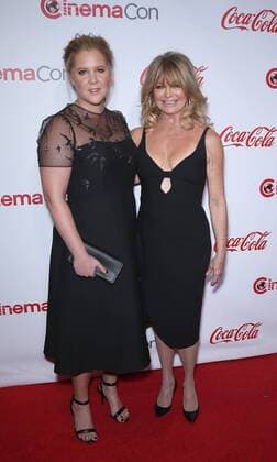 March 30, 2017 - Las Vegas, NV, United States - 30 March 2017 - Las Vegas, NV - Amy Schumer, Goldie Hawn. 2017 CinemaCon Big Screen Achievement Awards at Caesar s Palace. Photo Credit: MJT AdMedia Las Vegas United States - ZUMAa123 20170330_zaa_a123_090 Copyright: xMjt Admediax