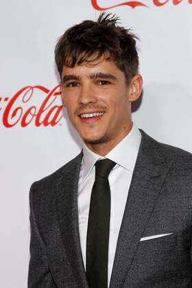 Brenton Thwaites arrives for the CinemaCon 2017 Big Screen Achievement Awards at Caesars Palace, Las Vegas, Nevada on March 30, 2017.  LAV2017033016 JAMESxATOA