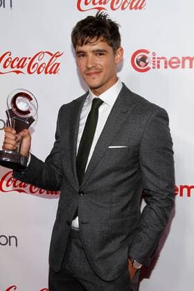 Brenton Thwaites receipient of the Breakthrough Performer of the Year award arrives for the CinemaCon 2017 Big Screen Achievement Awards at Caesars Palace, Las Vegas, Nevada on March 30, 2017.  LAV2017033017 JAMESxATOA