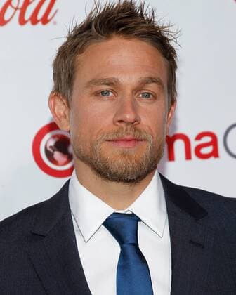 Actor Charlie Hunnam arrives for the CinemaCon 2017 Big Screen Achievement Awards at Caesars Palace, Las Vegas, Nevada on March 30, 2017.  LAV2017033055 JAMESxATOA