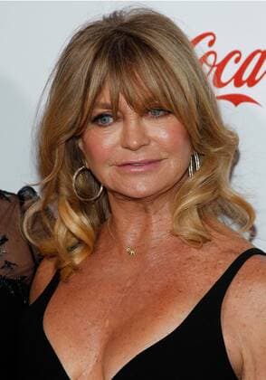 Actress Goldie Hawn arrives for the CinemaCon 2017 Big Screen Achievement Awards at Caesars Palace, Las Vegas, Nevada on March 30, 2017.  LAV2017033069 JAMESxATOA