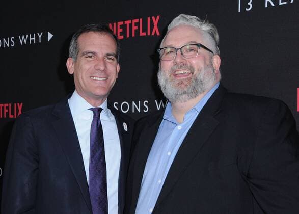 March 30, 2017 - Los Angeles, CA, United States - 30 March 2017 - Los Angeles, California - Mayor Eric Garcetti, Brian Yorkey. Premiere Of Netflix s 13 Reasons Why held at Paramount Studios in Los Angeles. Photo Credit: AdMedia Los Angeles United States - ZUMAa123 20170330_zaa_a123_279 Copyright: xBirdiexThompsonx