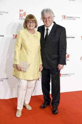 Rolf Zuckowski mit Ehefrau Monika bei der 9. Verleihung des Deutschen Musikautorenpreises 2017 im Hotel Ritz Carlton. Berlin, 30.03.2017 Foto:xF.xKernx xFuturexImage