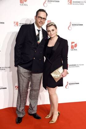 Kurt Krömer und Elzbieta Steinmetz (Elaiza) bei der 9. Verleihung des Deutschen Musikautorenpreises 2017 im Hotel Ritz Carlton. Berlin, 30.03.2017 Foto:xF.xKernx xFuturexImage