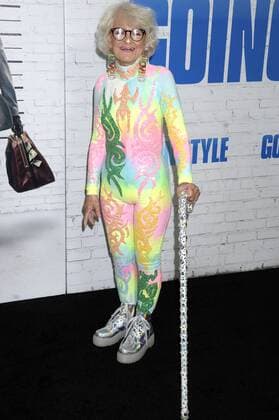 Baddie Winkle bei der Weltpremiere des Kinofilms Going in Style Abgang mit Stil im SVA Theatre. New York, 30.03.2017 Foto:xD.xVanxTinex xFuturexImage