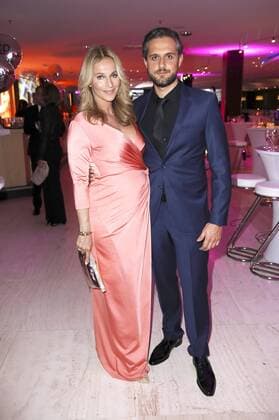 Caroline Beil und Freund Philipp Sattler bei der 4. Verleihung des Deutschen Kosmetikpreises Gloria 2017 im Hilton Düsseldorf. Düsseldorf, 31.03.2017 Foto:xS.xGabschx xFuturexImage