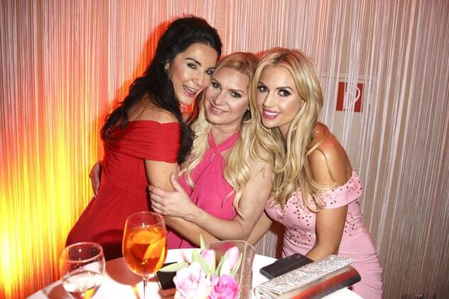 Mariella Ahrens, Magdalena Brzeska und Rosanna Davison bei der 4. Verleihung des Deutschen Kosmetikpreises Gloria 2017 im Hilton Düsseldorf. Düsseldorf, 31.03.2017 Foto:xS.xGabschx xFuturexImage