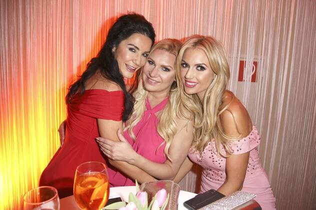 Mariella Ahrens, Magdalena Brzeska und Rosanna Davison bei der 4. Verleihung des Deutschen Kosmetikpreises Gloria 2017 im Hilton Düsseldorf. Düsseldorf, 31.03.2017 Foto:xS.xGabschx xFuturexImage