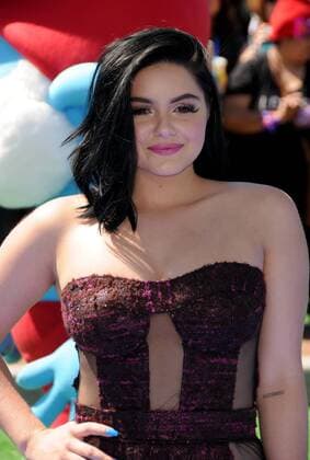 April 1, 2017 - Culver City, CA, United States - 01 April 2017 - Culver City, California - Ariel Winter. World of Premiere Smurfs: The Lost Village held at ArcLight Culver City in Los Angeles. Photo Credit: AdMedia Culver City United States - ZUMAa123 20170401_zaa_a123_038 Copyright: xBirdiexThompsonx