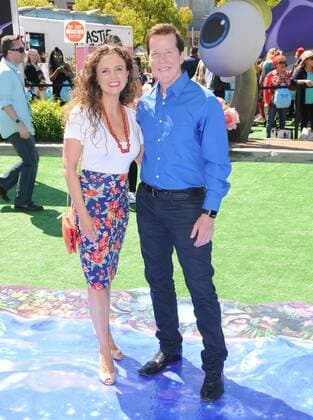 April 1, 2017 - Culver City, CA, United States - 01 April 2017 - Culver City, California - Jeff Dunham. World of Premiere Smurfs: The Lost Village held at ArcLight Culver City in Los Angeles. Photo Credit: AdMedia Culver City United States - ZUMAa123 20170401_zaa_a123_053 Copyright: xBirdiexThompsonx