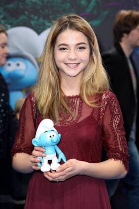 Lisa-Marie Koroll bei der Film Premiere von Die Schlümpfe - Das verlorene Dorf am 2.04.2017 in Berlin Die Schluempfe - Das verlorene Dorf Filmpremiere in Berlin, 2017 