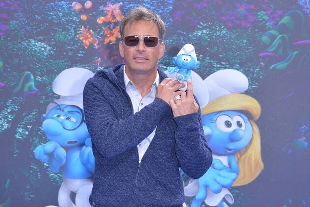 Jan Sosniok Ankunft am Blauen Teppich zur Deutschlandpremiere des Animationsfilmes, Die Schluempfe, das verlorene Dorf im Cinestar im Sony Center in Berlin, am 02.04.2017