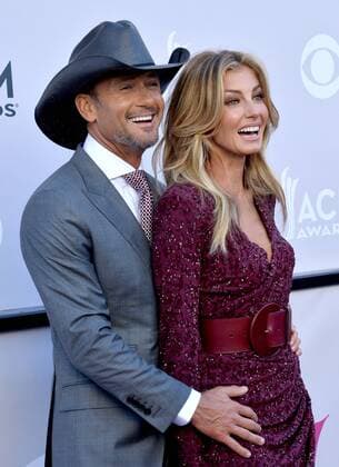 Recording artists Tim McGraw (L) and Faith Hill attend the 52nd annual Academy of Country Music Awards held at T-Mobile Arena in Las Vegas, Nevada on April 2, 2017. The show will be telecast live on CBS.  LVP20170402116 JIMxRUYMEN