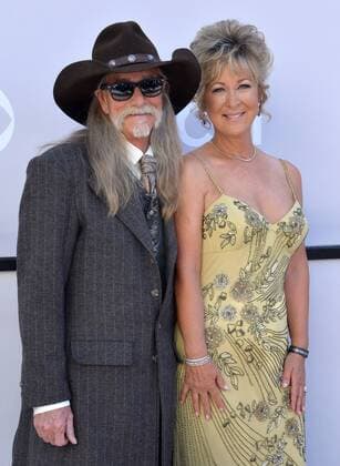 Musical artist Dean Dillon (L) and Susie Dillon attend the 52nd annual Academy of Country Music Awards held at T-Mobile Arena in Las Vegas, Nevada on April 2, 2017. The show will be telecast live on CBS.  LVP20170402370 JIMxRUYMEN
